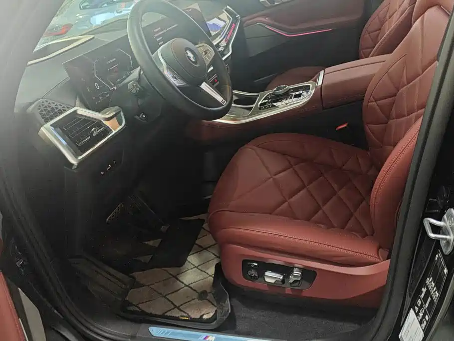 BMW X5 — миниатюра 9