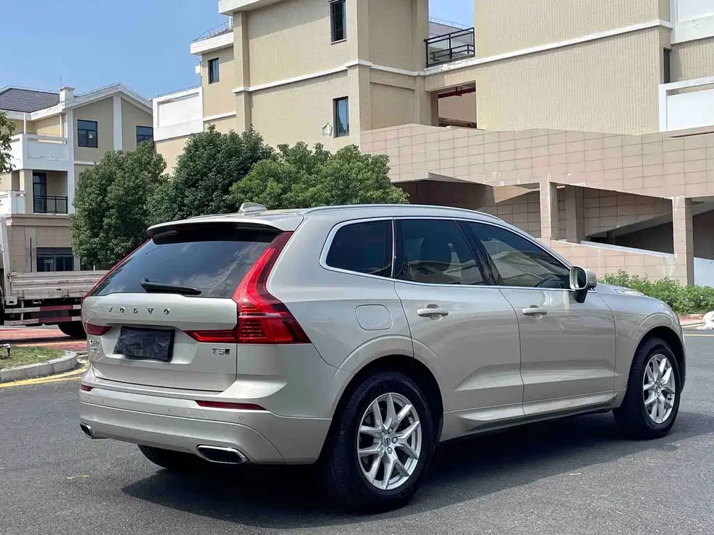Volvo XC60 — миниатюра 6