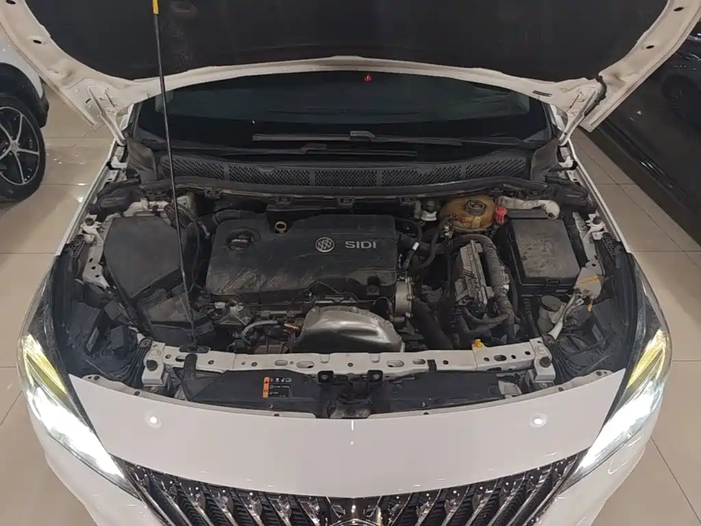Buick Verano — миниатюра 20