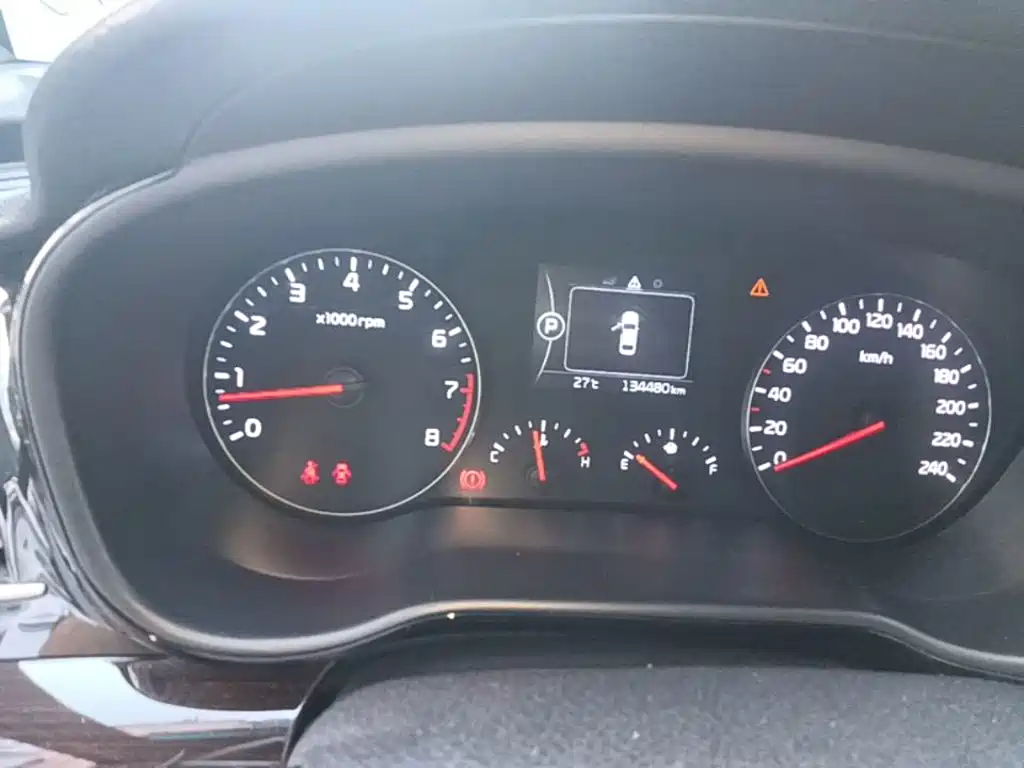 Kia K4 — миниатюра 12