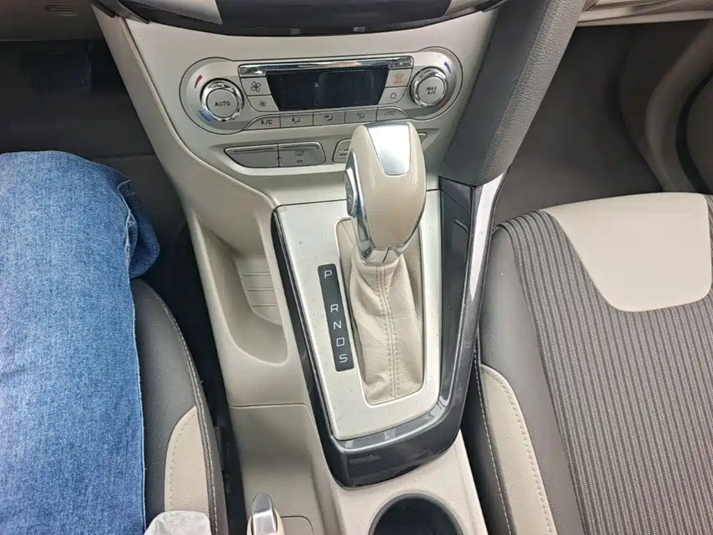 Ford Focus — миниатюра 14