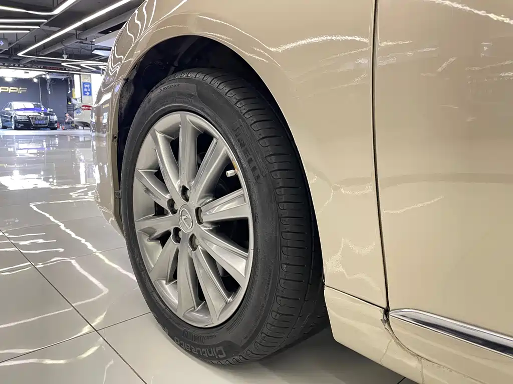 Lexus ES — миниатюра 41