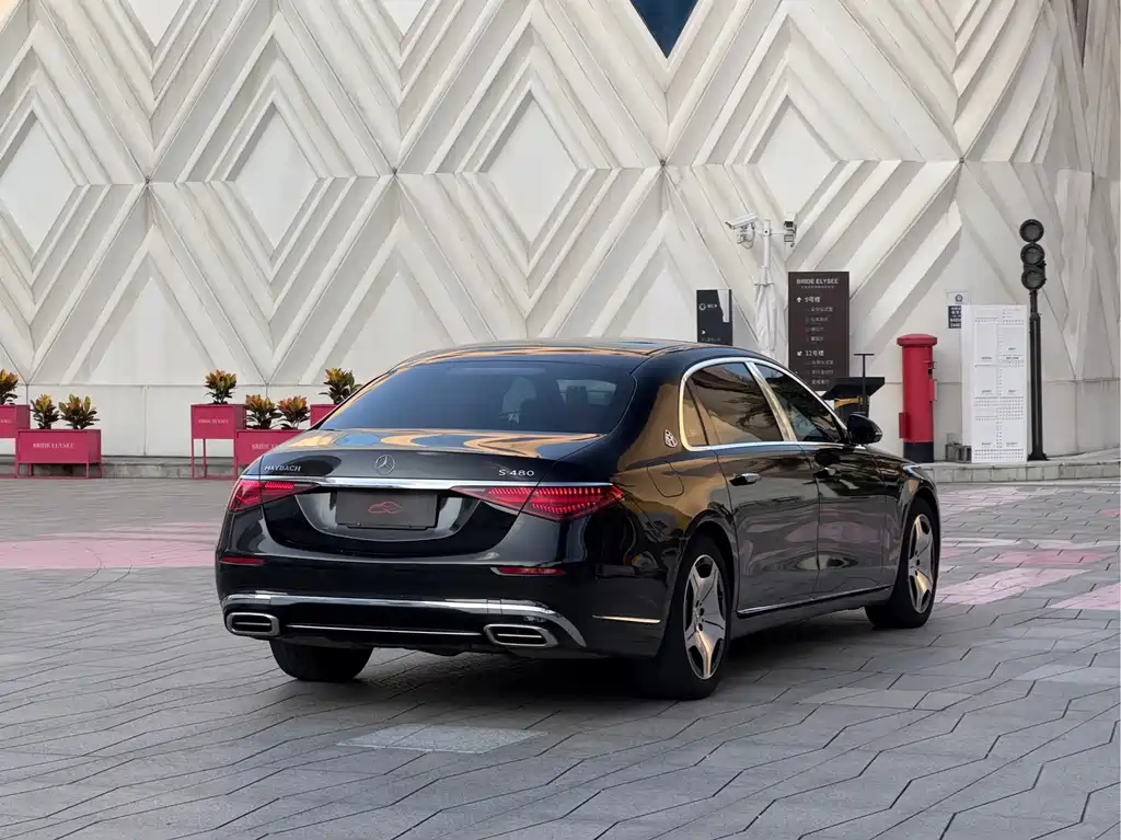Mercedes-Benz S-Class — миниатюра 5