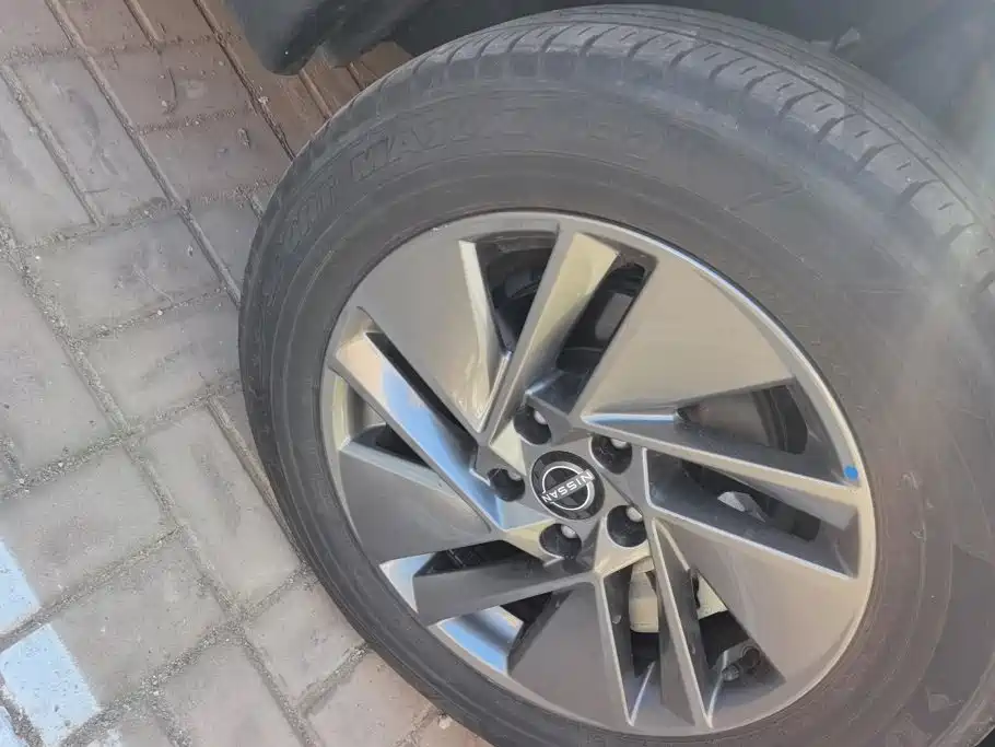 Nissan Qashqai — миниатюра 6