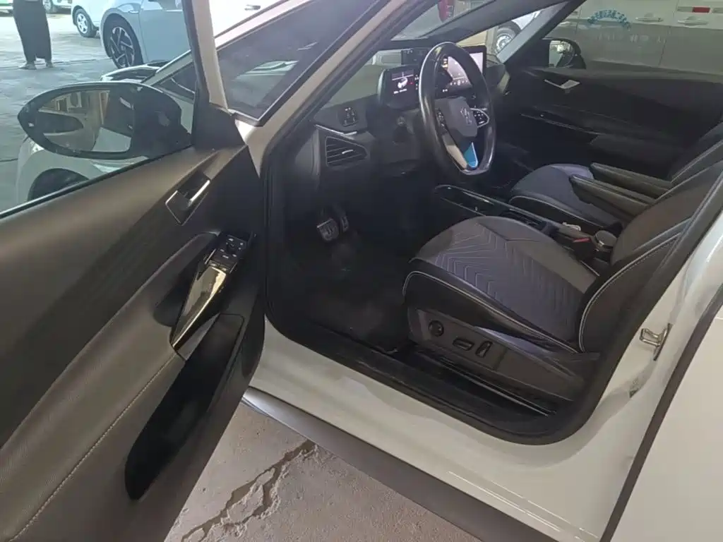 Volkswagen ID.3 — миниатюра 16