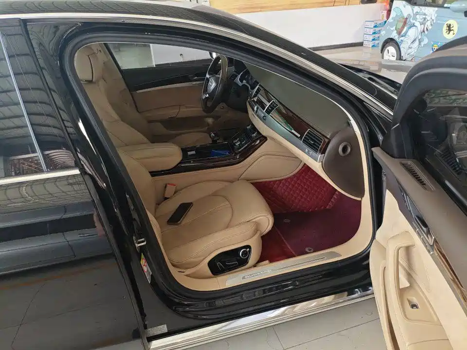 Audi A8 — миниатюра 9