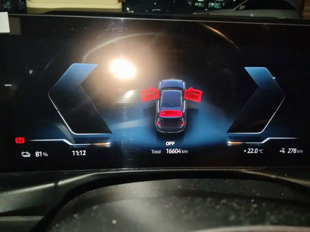 BMW i3 — миниатюра 7
