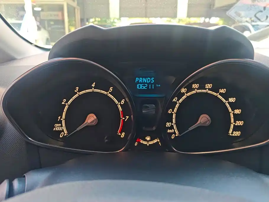 Ford Fiesta — миниатюра 14