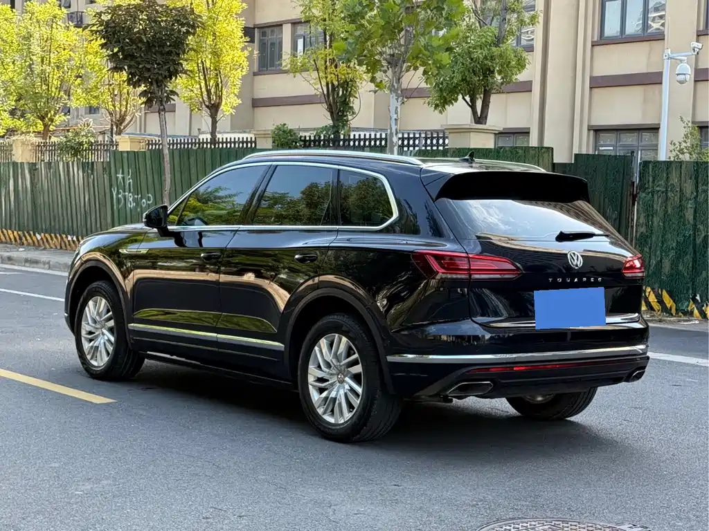 Volkswagen Touareg — миниатюра 9
