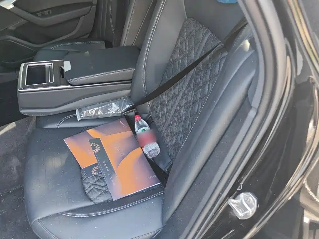 Audi A6L — миниатюра 13