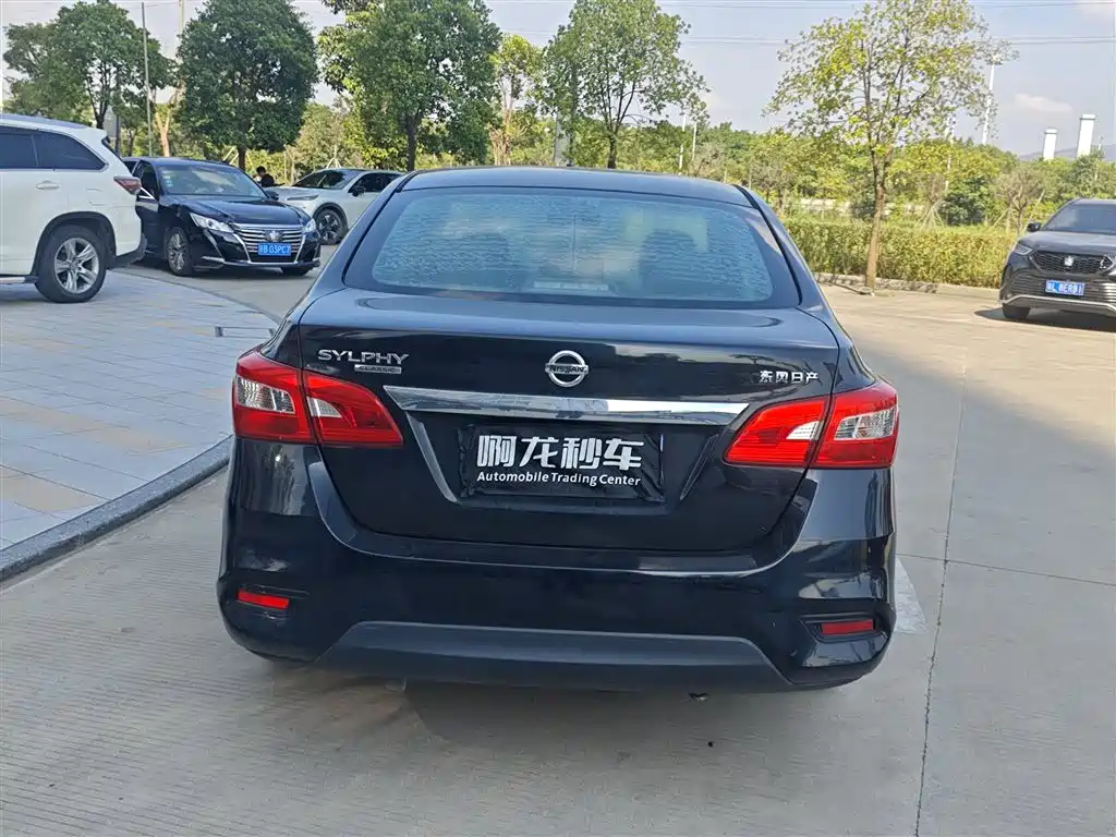 Nissan Sylphy — миниатюра 7