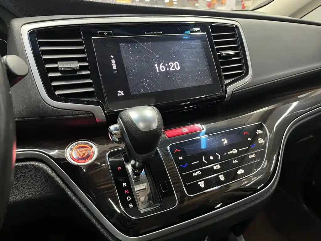 Honda Odyssey — миниатюра 10