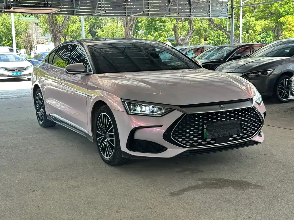 BYD Han — миниатюра 2
