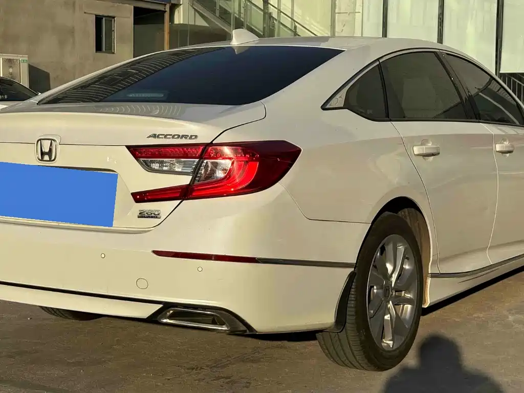 Honda Accord — миниатюра 5