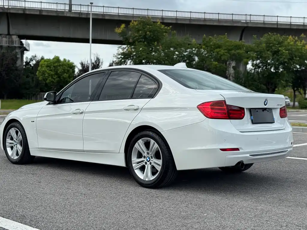 BMW 3 Series (Import) — миниатюра 4