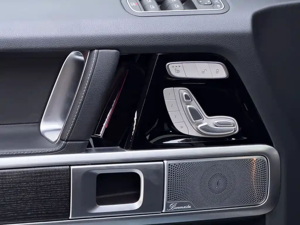 Mercedes-Benz G-Class — миниатюра 11
