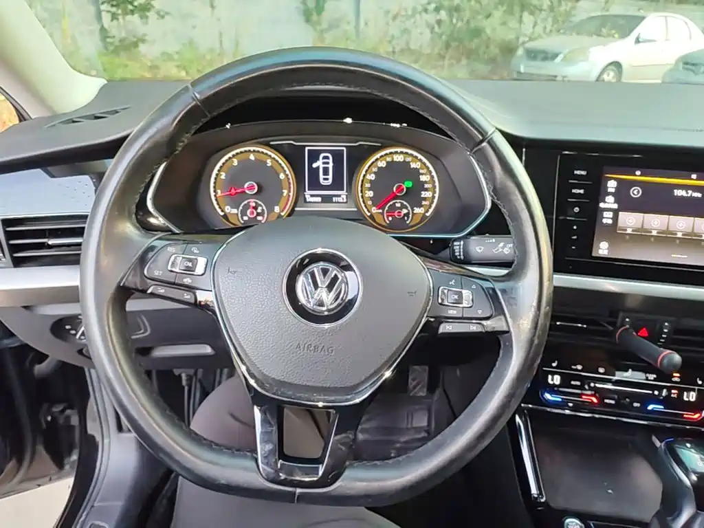 Volkswagen Passat — миниатюра 11