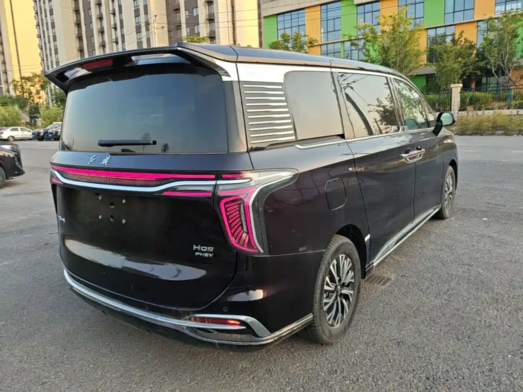 Hongqi Hongqi HQ9 PHEV — миниатюра 7