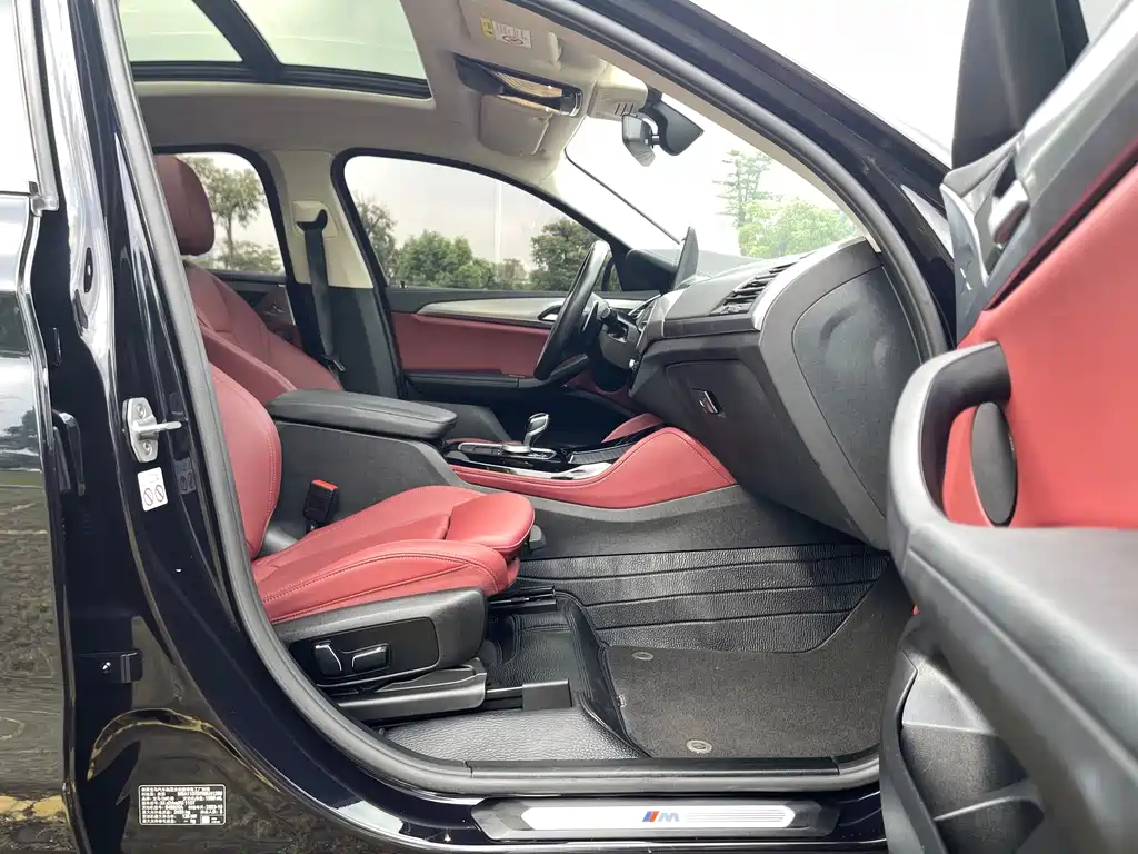 BMW X4 — миниатюра 13