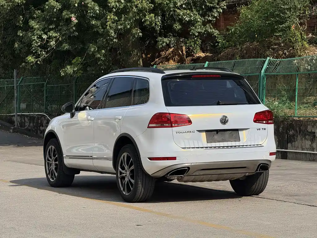 Volkswagen Touareg — миниатюра 6