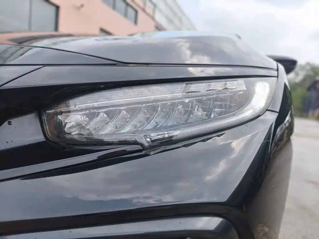 Honda Civic — миниатюра 17