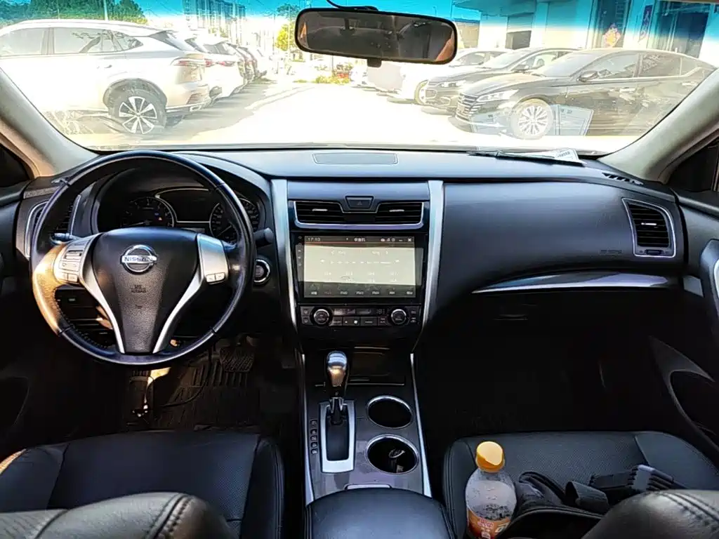 Nissan Teana — миниатюра 10