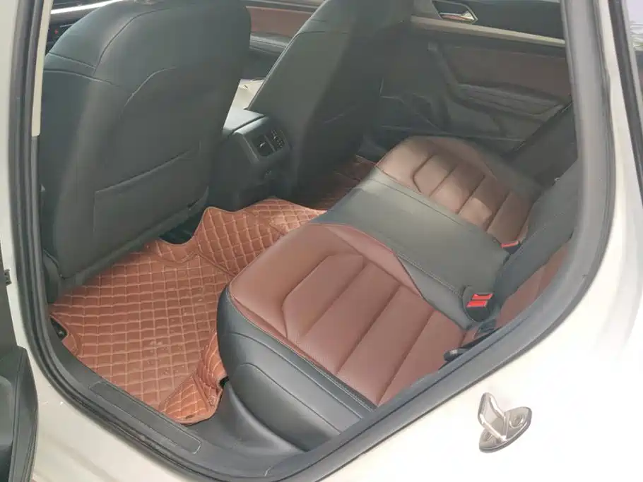 Volkswagen Lavida — миниатюра 11