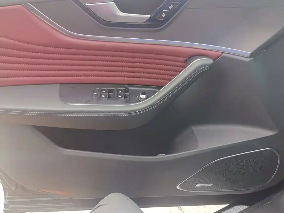 Hongqi Hongqi HS5 — миниатюра 7