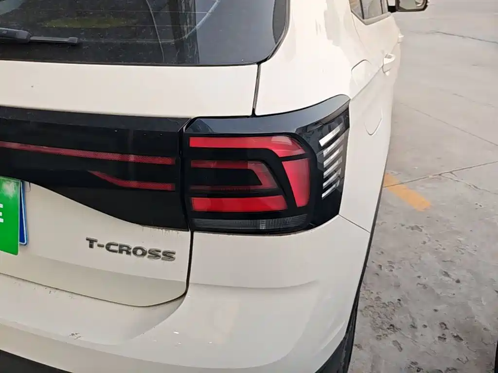 Volkswagen T-Cross — миниатюра 8