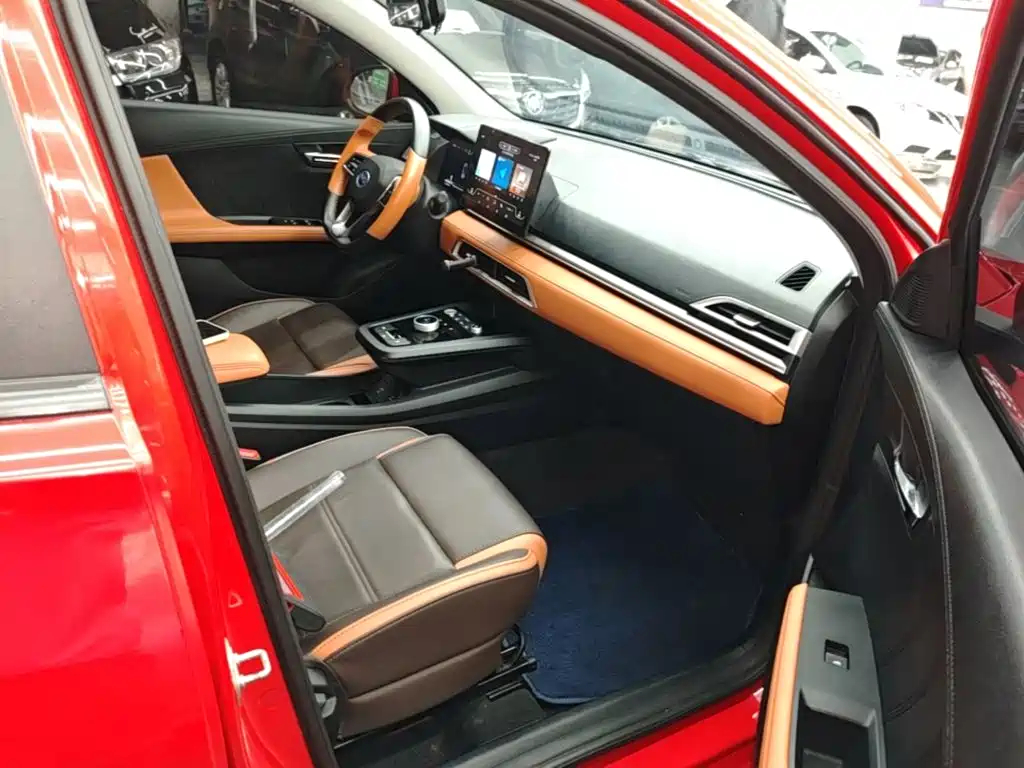BYD e2 — миниатюра 25