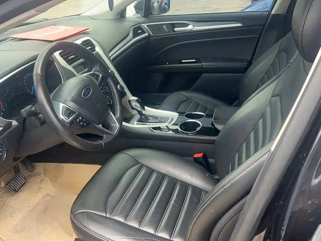 Ford Mondeo — миниатюра 10