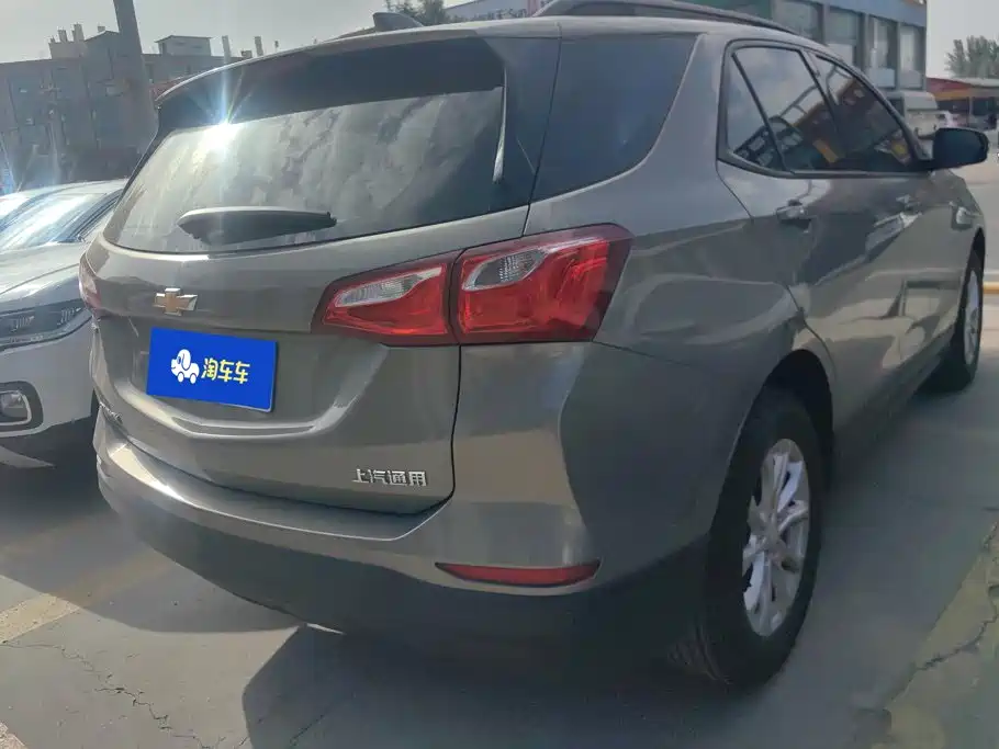Chevrolet Equinox — миниатюра 3