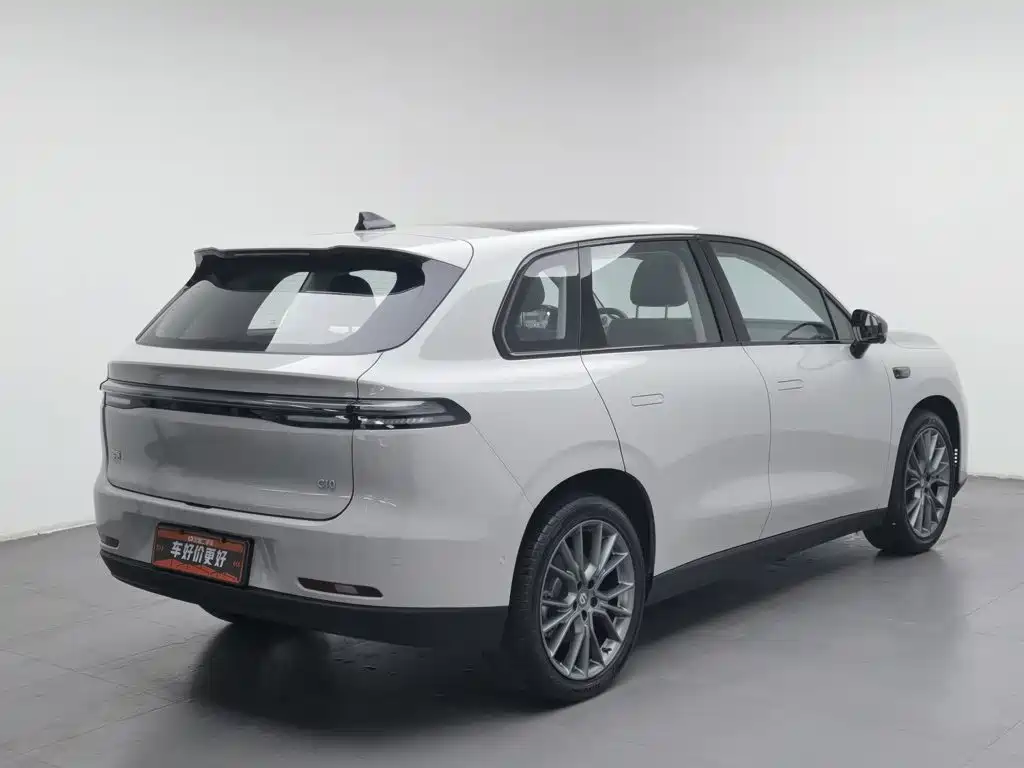 Leapmotor Leapmotor C10 — миниатюра 2