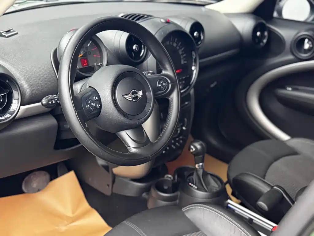 MINI Mini Countryman — миниатюра 8