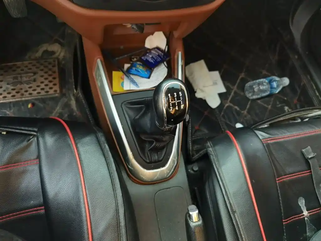 Geely King Kong — миниатюра 14