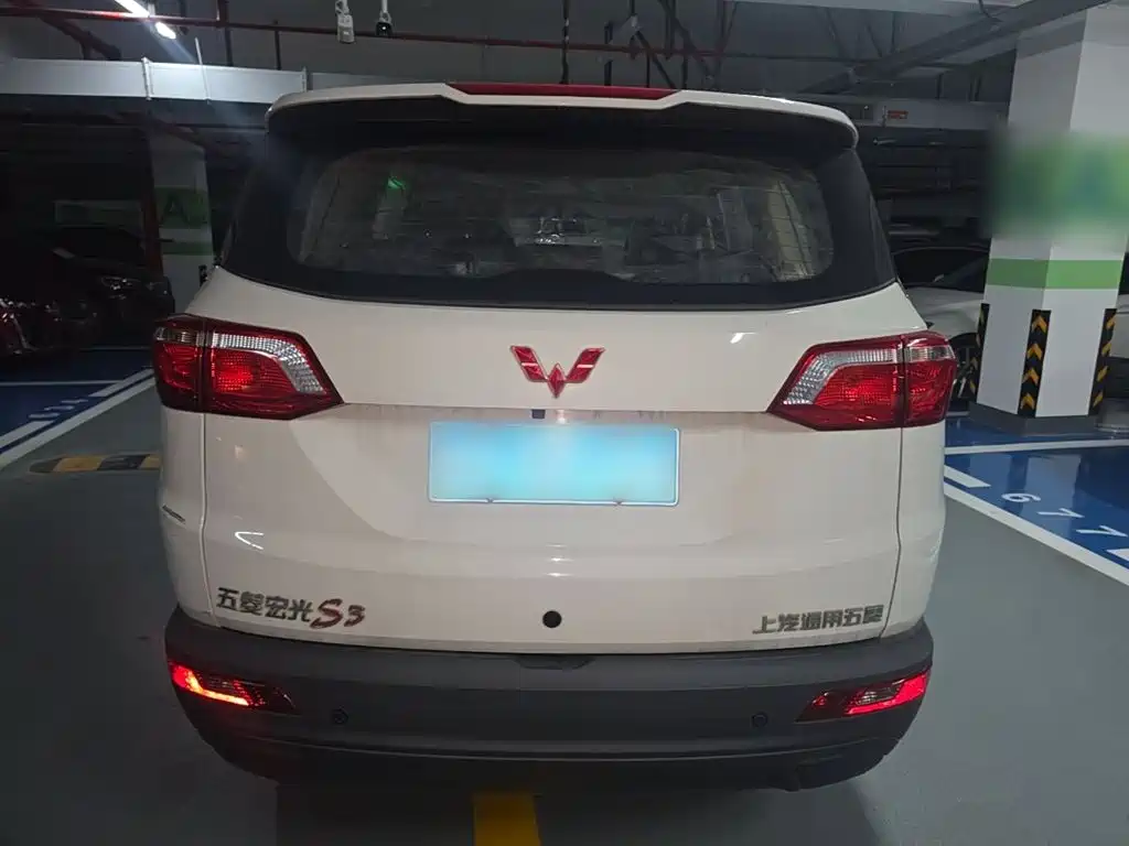 Wuling Hongguang S3 — миниатюра 6