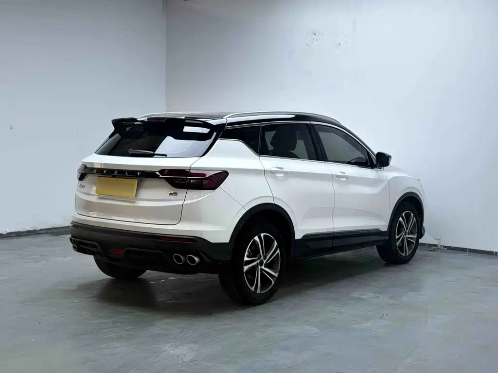 Geely Binyue — миниатюра 7