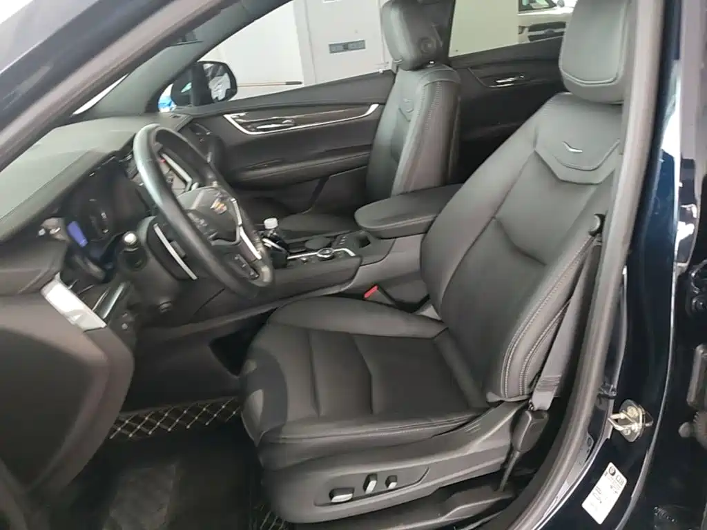 Cadillac XT5 — миниатюра 15