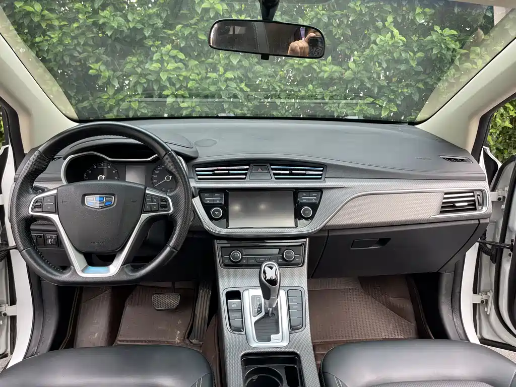 Geely Emgrand GS — миниатюра 5