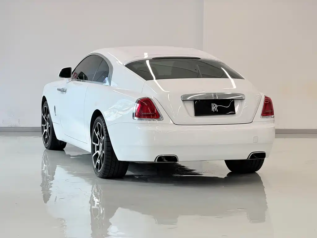 Rolls-Royce Wraith — миниатюра 14