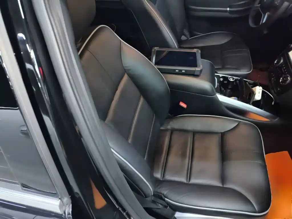 Mercedes-Benz R-Class — миниатюра 25