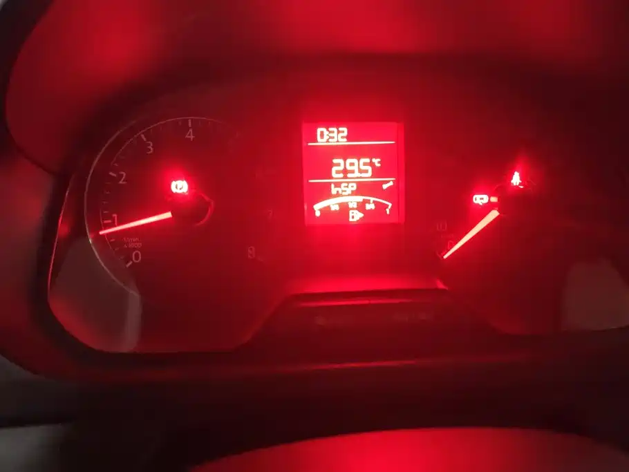 Volkswagen Jetta — миниатюра 14