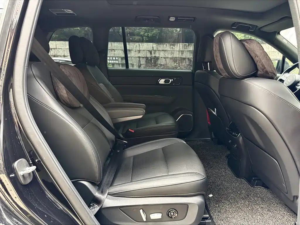 Li Auto Li ONE — миниатюра 12