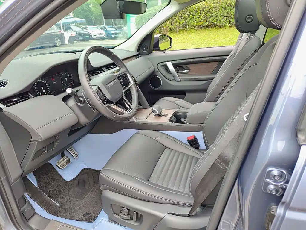 Land Rover Discovery Sport — миниатюра 7