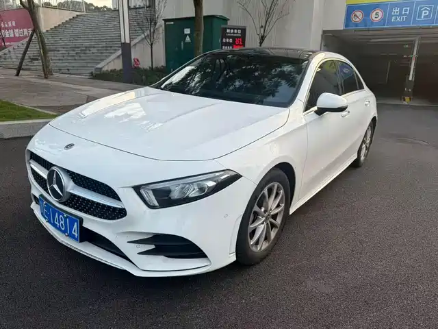 MERCEDES-BENZ A CLASS