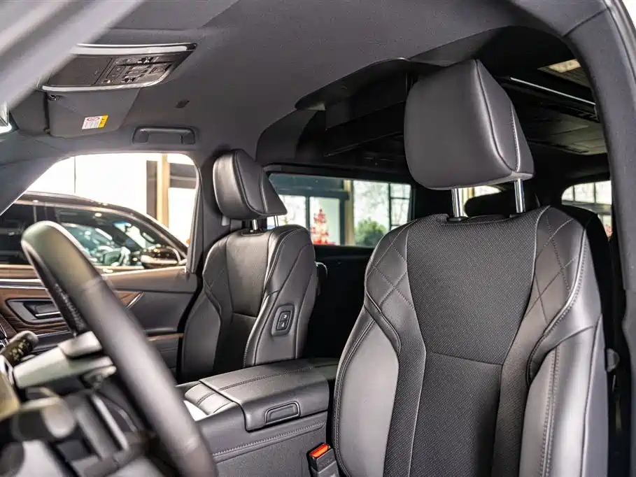 Toyota Alphard 2024 2.5L Premium
