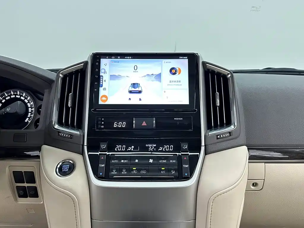 Toyota Land Cruiser — миниатюра 17