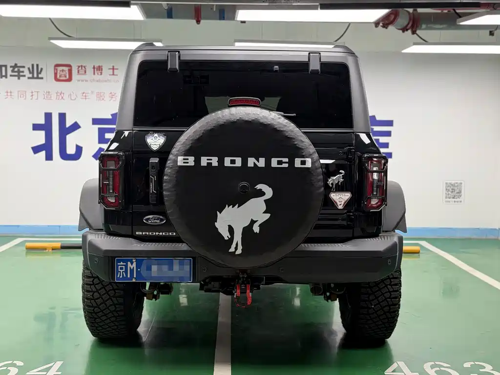 Ford Bronco — миниатюра 9