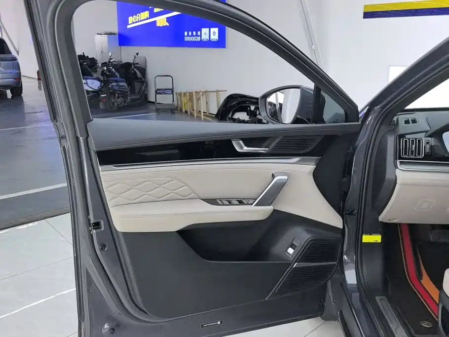 BYD Tang New Energy — миниатюра 7