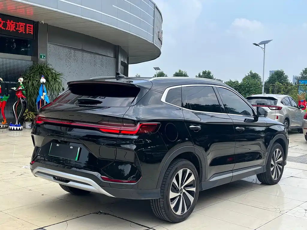 BYD PLUS New Energy — миниатюра 6